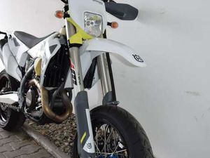 SUPERMOTO UMBAU ALLES TYPISIERT - FE 501