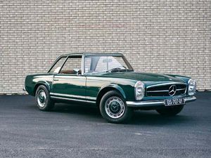 1968 MERCEDES 280 SL W113