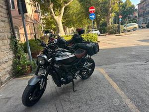 YAMAHA XSR 900 2016