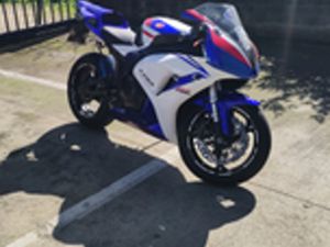 CBR 1000 RR