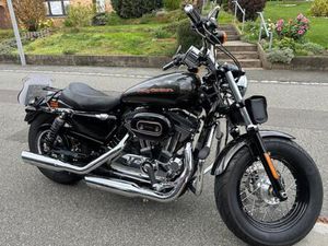HARLEY DAVIDSON SPORTSTER CUSTOM 1200