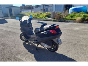 PIAGGIO X9
