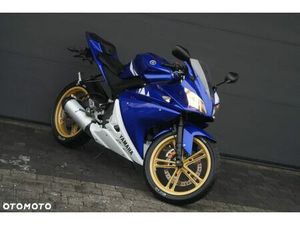 YAMAHA YZF