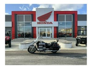 1999 HONDA GOLD WING VALKYRIE 1500