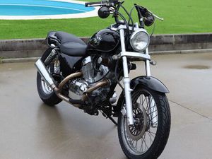 SUZUKI INTRUDER 250 IMPEC VIEIRA DE LEIRIA