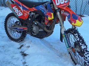 ПРОДАВАМ КТМ SXF 450 ИНЖЕКЦИЯ ГР. САМОКОВ