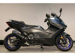 YAMAHA TMAX 560 T-MAX BLAUW