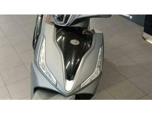 VENDO KYMCO PEOPLE 300I S ABS (2019 - 20) USATA A MISANO ADRIATICO (CODICE 9924303) - MOTO.IT