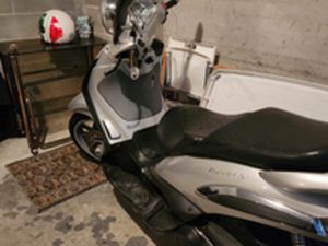 PIAGGIO BEVERLY 500