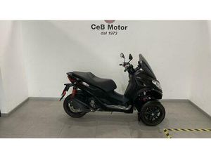 VENDO PIAGGIO MP3 300 HPE SPORT (2019 - 20) USATA A FIRENZE (CODICE 9924078) - MOTO.IT