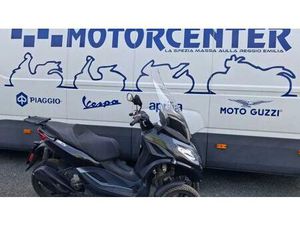 VENDO PIAGGIO MP3 300 IE SPORT/BUSINESS (2018 - 19) USATA A GENOVA (CODICE 9923928) - MOTO.IT
