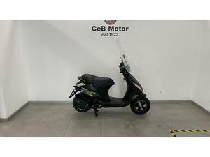 VENDO PIAGGIO ZIP 50 S 4T (2021 - 25) USATA A FIRENZE (CODICE 9924077) - MOTO.IT