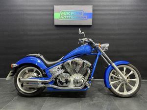 HONDA VT 1300 CX 2011 FURY *7 SERVICE STAMPS GREAT CONDITION*