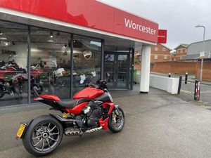 DUCATI DIAVEL V4 1158 DUCATI QUICK SHIFT EURO 5 1158 CC