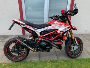DUCATI HYPERMOTARD 939 SP QUICKSHIFTER SUPERMOTO EXTRAS
