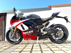 NEUE DUCATI PANIGALE V2 SUPERQUADRO FINAL EDITION ONE OF 555