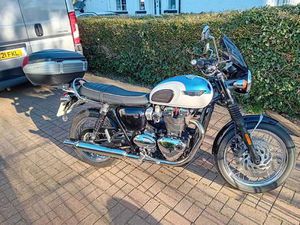 TRIUMPH BONNEVILLE T120 1200 DIAMOND EDITION ROADSTER/RETRO PETROL MANUAL X-RING EURO 4 (80 PS) 1200 CC