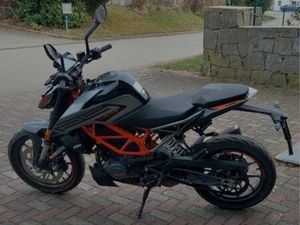 KTM 125 DUKE