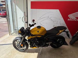 TRIUMPH SPEED TRIPLE R