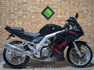 SUZUKI SV650S LOW MILEAGE 2004 - EXTRAS - WARRANTY - TIDY BIKE.