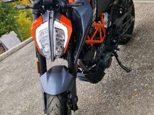 KTM 390 DUKE