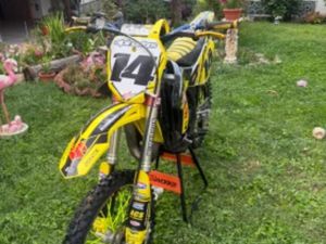 SUZUKI RM SUZUKI RM85 19/16 BIG WHEELS