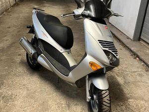 APRILIA LEONARDO ROLLER 125