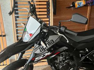 APRILIA SX 125 2020 9800KM ZU VERKAUFEN