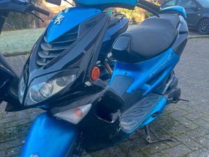 PEUGEOT SPEEDFIGHT 2 ROLLER - 50 CCM BASTLERFAHRZEUG