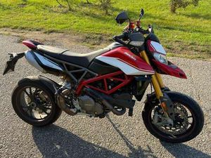 DUCATI HYPERMOTARD 950 SP *UNICO PROPR *TUTTA TAGLIANDATA DUCATI ROSSO