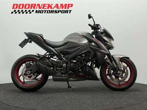 SUZUKI GSX-S 1000 GRIJS