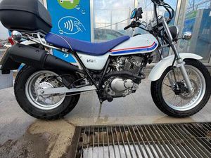SUZUKI RV125 VANVAN ROADSTER/RETRO PETROL MANUAL (12 PS) 124 CC