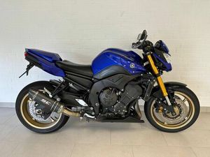 YAMAHA FZ 8 ABS +SC PROJECT+BAGSTER+