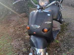 MOTORROLLER HABANA 50 CCM ZUM VERKAUF