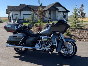 2022 ROAD GLIDE LIMITED