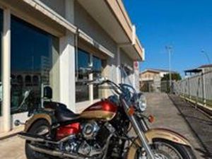 YAMAHA XVS 650 DRAG STAR