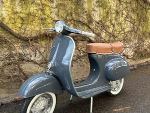 PIAGGIO VESPA V50 RUNDLICHT *1969