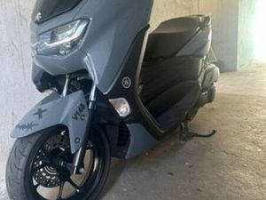 YAMAHA NMAX - 2022 (22.000) LOURES