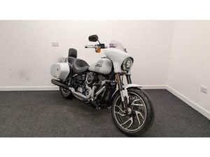 HARLEY DAVIDSON FLSB SPORT GLIDE 1745 ** 12 MONTHS MOT - SISSY BAR - PANNIERS **