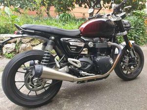 TRIUMPH SPEED TWIN 1200 STEALTH EDITION ROSSO
