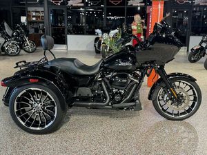 2023 HARLEY-DAVIDSON FLTRT - ROAD GLIDE 3