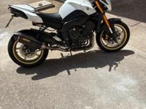 YAMAHA FZ8