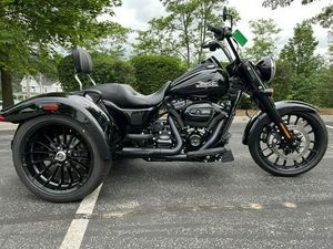 2023 HARLEY-DAVIDSON TRIKE FLRT - FREEWHEELER