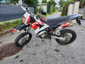 CPI BEELINE SUPERMOTO SM 50