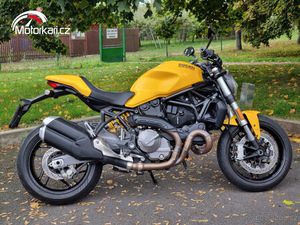 DUCATI MONSTER 821
