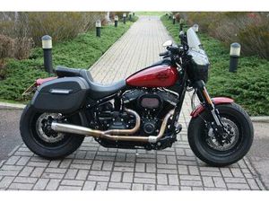HARLEY-DAVIDSON DYNA