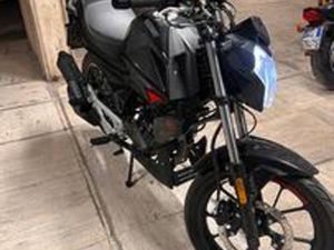 KEEWAY RKS 125 - 2025