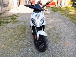 SCOOTER DERBI VARIANT SPORT 50