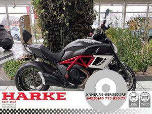 DUCATI DIAVEL CARBON SPECIAL EDITION 1198 CCM