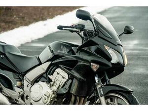 HONDA CBF1000A ABS 2011 ROK SC58 BEZWYPADKOWA JAK NOWA WROCLAW PSIE POLE